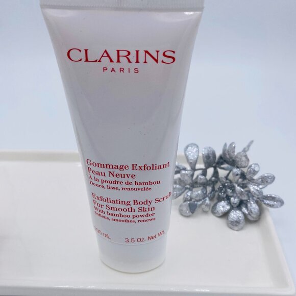 Clarins Exfoliating Body Scrub form Smooth Skin with bamboo powders - Full Size - Picture 2 of 14